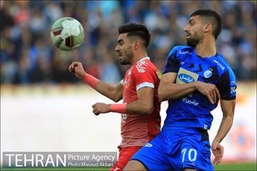 دیدار تیم‌های فوتبال استقلال - پدیده مشهد 11