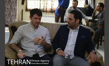 خداحافظی جواد نکونام از فوتبال 4