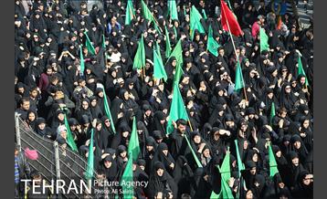 حضور شهروندان منطقه 15 در راهپیمایی اربعین امام حسین(ع) 19