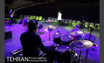 کنسرت آنلاین علی زند وکیلی 23