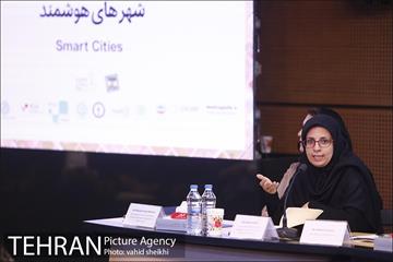 نشست کمیته شهرهای هوشمند در چهارمین جایزه جهانی خشت طلایی 23