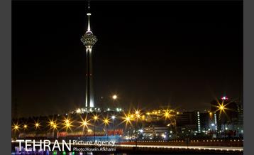 شب گردی در بزرگراه های تهران‎ 14