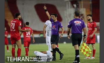 دیدار تیم های پرسپولیس و تراکتور 13