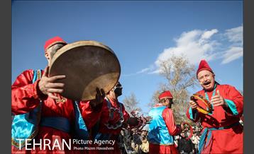 جنگ شادی در تئاتر شهر 12