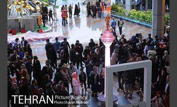 ویژه برنامه نوروزگار در برج میلاد 4