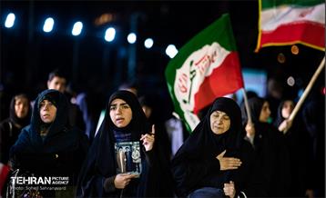 مراسم عزاداری شهادت رهبر انقلاب اسلامی در میدان شهدای هفتم تیر 32
