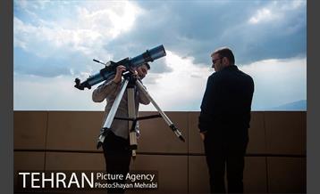 استهلال ماه مبارک رمضان از فراز برج میلاد 3