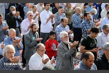 اقامه نماز عید فطر در حرم حضرت عبدالعظیم حسنی(ع) 10