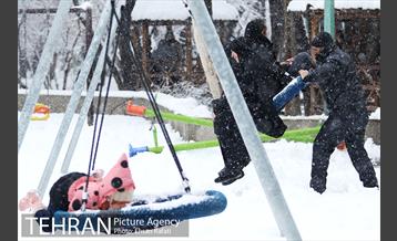 روز برفی پارک شهر 7