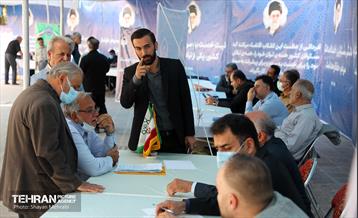 میز خدمت شهرداری تهران در نماز جمعه 4