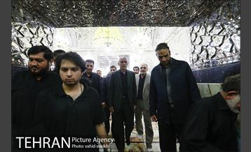 حضور شهردار در بین عزاداران امام حسین(ع)در حرم حضرت عبدالعظیم حسنی 8