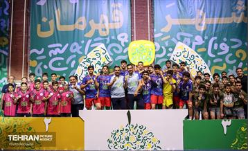 پایان رقابت‌های والیبال قهرمان شهر 8