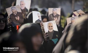 تشییع پیکر شهید گمنام در منطقه ۲۱