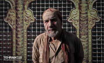 حبُّ الحُسَین هویّتُنا 12