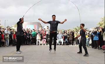 آغاز قهرمان شهر 3 در منطقه 11 40