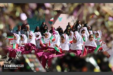 جشن شکوفه‌ها در منطقه ۱1 26