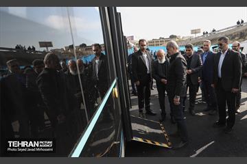 مراسم رونمایی از نخستین بسته حمل و نقل عمومی برقی تهران 55