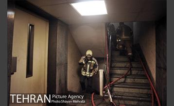 آتش سوزی در ساختمان برق حرارتی 53