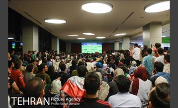 تماشای مسابقات جام جهانی فوتبال  16