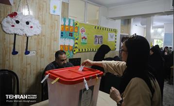 انتخابات چهاردهمین دوره ریاست جمهوری - مسجد النبی (ص) 12