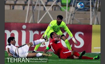 دیدار تیم‌های فوتبال پرسپولیس و الوحده
