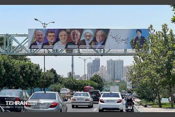 نصب تبلیغات نامزدهای چهاردهمین دوره انتخابات ریاست جمهوری در پایتخت 53