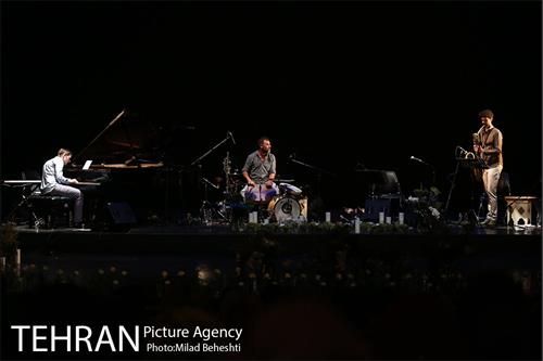 کنسرت مشترک گروه آریفا و گروه نوشه 1