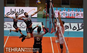 دیدار بانک سرمایه و شهرداری ارومیه در لیگ برتر والیبال