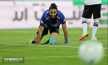 دیدار تیم های فوتبال استقلال تهران و هوادار تهران 13