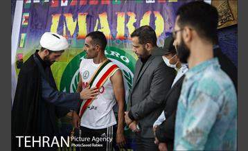 ثبت رکورد پله نوردی در برج میلاد 32