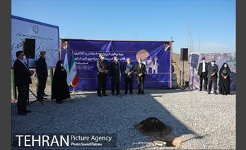 بازدید و افتتاح پروژه جنگل کاری 1000هکتاری در بوستان جنگلی تلو 26