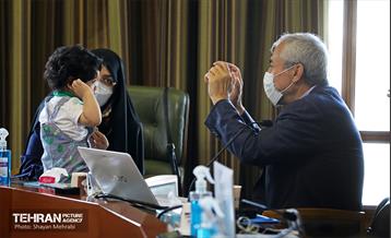 آخرین جلسه شورای پنجم شهر تهران با حضور پیروز حناچی 17