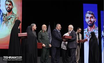 هفدهمین پاسداشت ادبیات جهاد و مقاومت 4