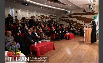 افتتاحیه خانه شعر و ادبیات 10