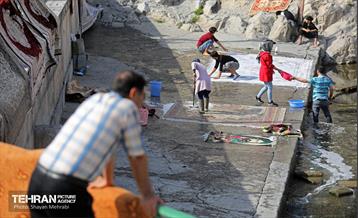 قالیشویی سنتی در چشمه علی 52