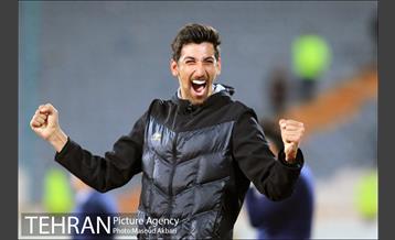 دیدار تیم‌های فوتبال استقلال تهران - نساجی مازندران 22