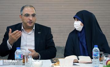 نشست صمیمانه شهردار منطقه 8 با نخبگان جامعه ارامنه 19