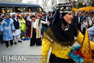 جشنواره نوروزگاه در میدان راه آهن 33