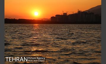 روزهای بهاری دریاچه شهدای خلیج فارس‎ 4