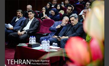 آیین کاشت درخت در بیمارستان شریعتی توسط شهردار تهران 14