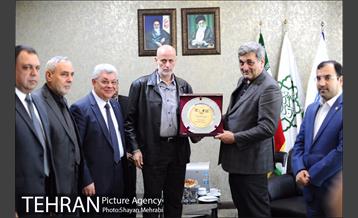 دیدار محمد سعید رئیس سازمان شهرهای متحد با پیروز حناچی شهردار تهران 13