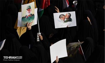 مراسم تشییع پیکر شهید سردار عباس نیلفروشان - 2 24