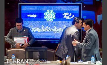 نشست شوراى ویژه معاونان شهردارى تهران با حضور شهردار تهران 4