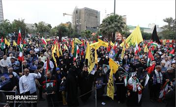 اجتماع مردم تهران در محکومیت جنایت رژیم صهیونیستی 11