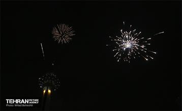 نور افشانی پایتخت از فراز برج میلاد 2