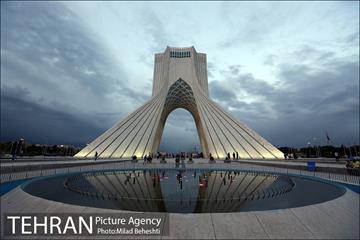 میدان آزادی‎ 29
