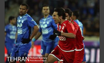 دیدار استقلال تهران و تراکتورسازی در لیگ برتر فوتبال 21
