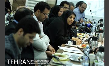 نشست صمیمانه شهردار منطقه 20 با اصحاب رسانه 21