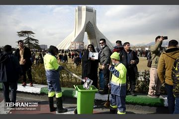 خدمات شهرداری تهران در پایان راهپیمایی ۲۲ بهمن 7