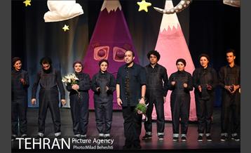 افتتاح و اجرای نمایش موش تا موش‎ 24